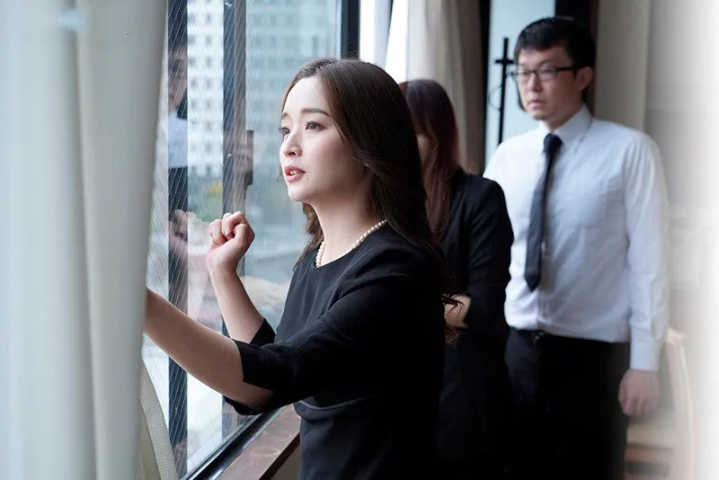 ông xã mất 3 năm, mẹ kế trẻ tìm đến con ông xã giải tỏa thiếu thốn